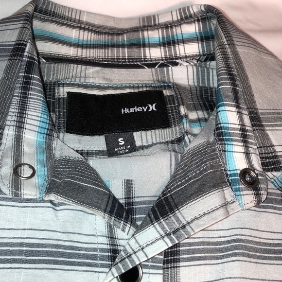 Hurley Men’s Small Grey/Blue Plaid Button Down - Picture 2 of 3